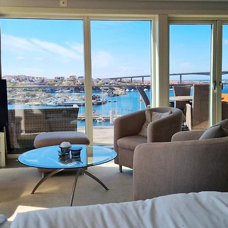 Hotell Kungshamn Suites Exterior photo
